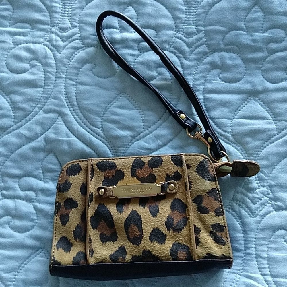 ‎Tignannello wristlet